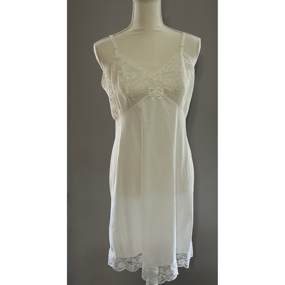 Vintage Von Raalte‎ White Lace Trim Slip Dress USA Made ALL DUPONT NYLON Size 38